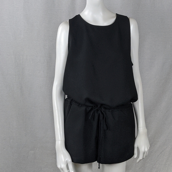 SAM & LAVI ROMPER - Picture 2 of 9